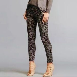 CAbi 3393 Size 4  Jungle Leopard Print Ankle Pants Rayon-Nylon-Spandex NWOT